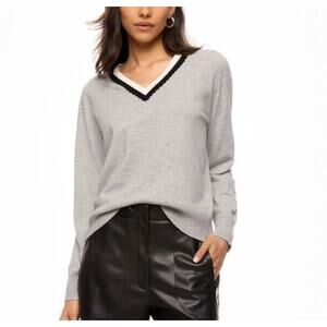 CeCe Gray Trim Oversized V-Neck Sweater SMALL Romantic Preppy Lightweight  $79